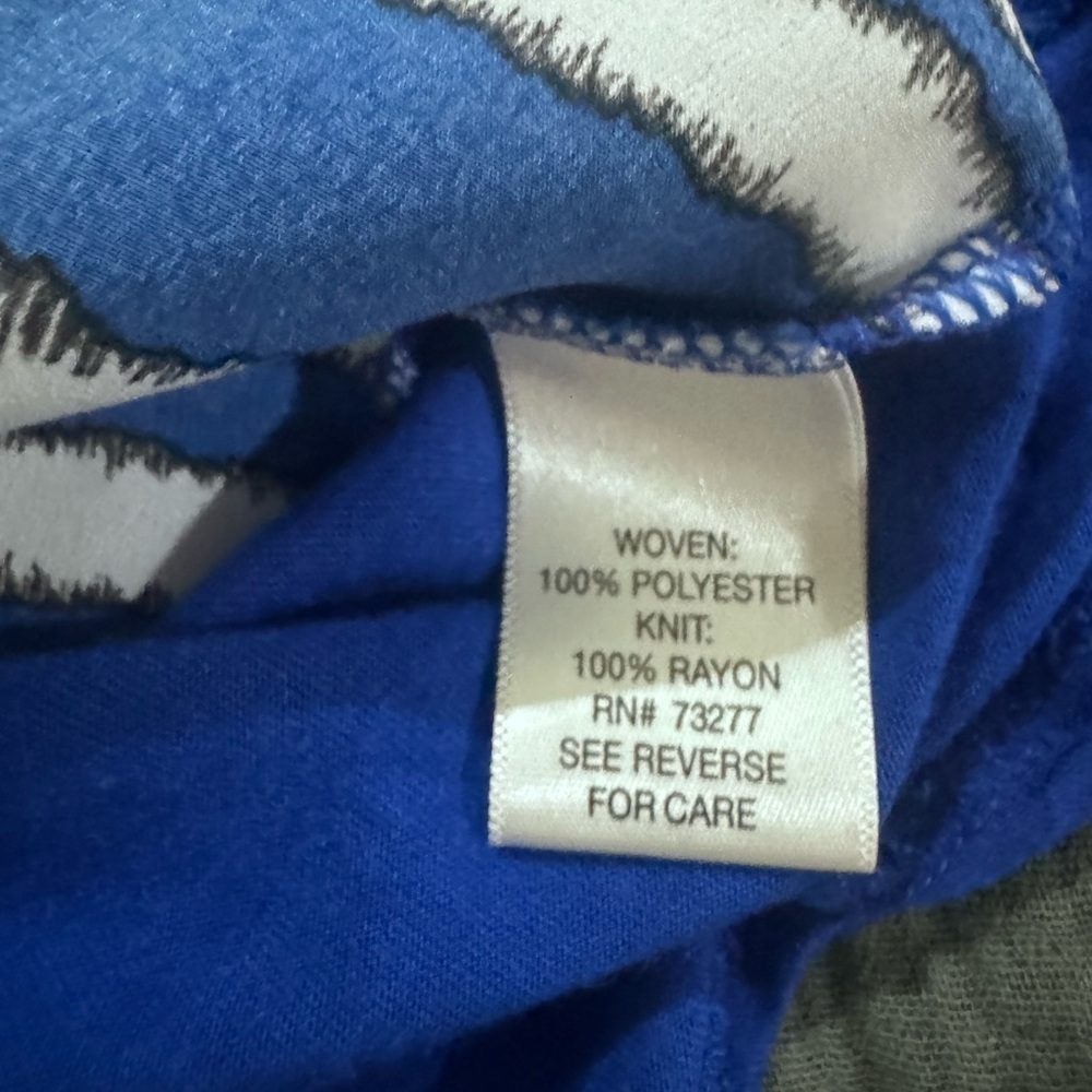 Great used condition apt9 top. Sz s - Picture 2 of 6